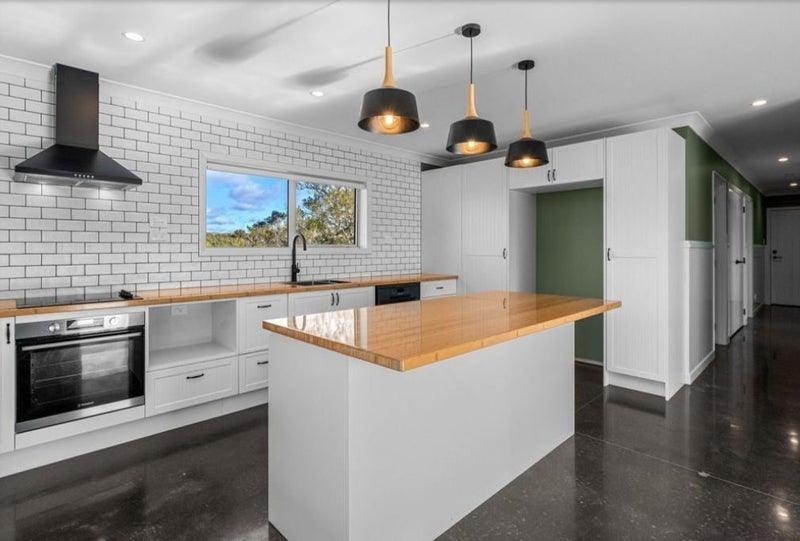 Lower Kaimai, 3 bedrooms64682878201091114