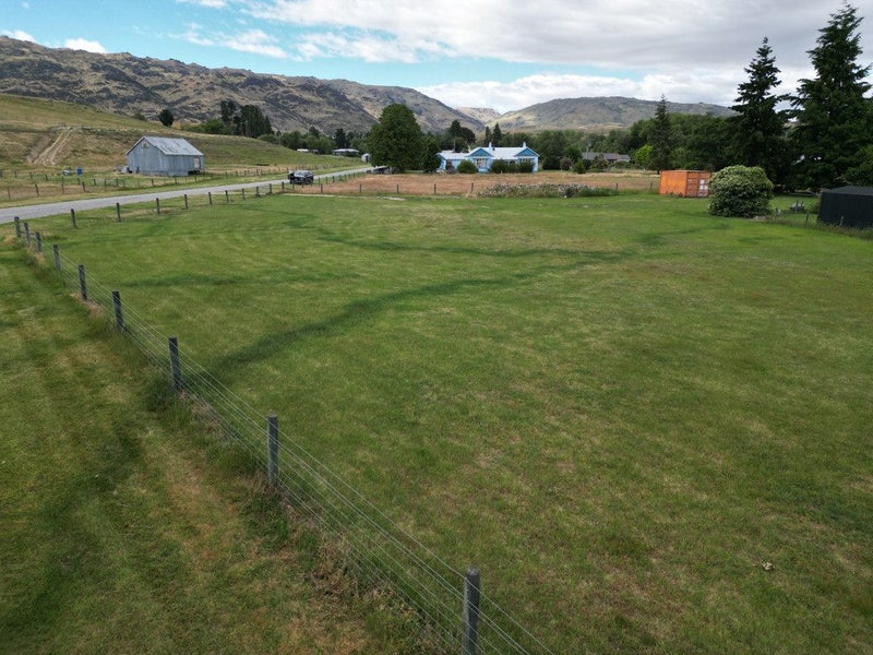 Your slice of Patearoa paradise64683084473217112