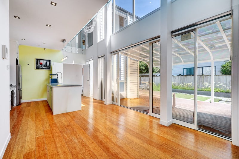 Sandringham, 6+ bedrooms64683084603523111