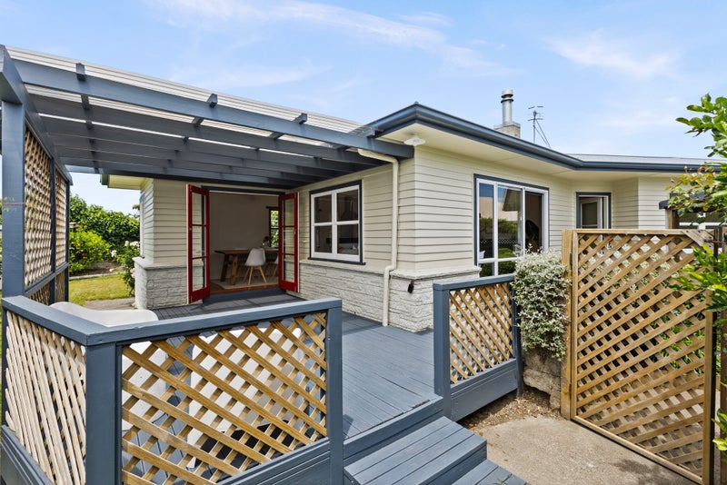 Well Maintained, Sunny and Warm!64683084383234110