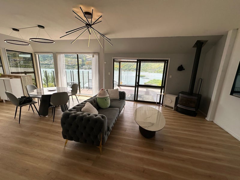 Queenstown East, 3 bedrooms64683084542722111