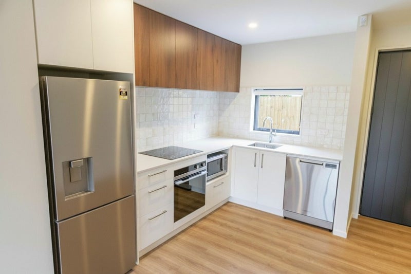 Sydenham, 2 bedrooms64683084611459111