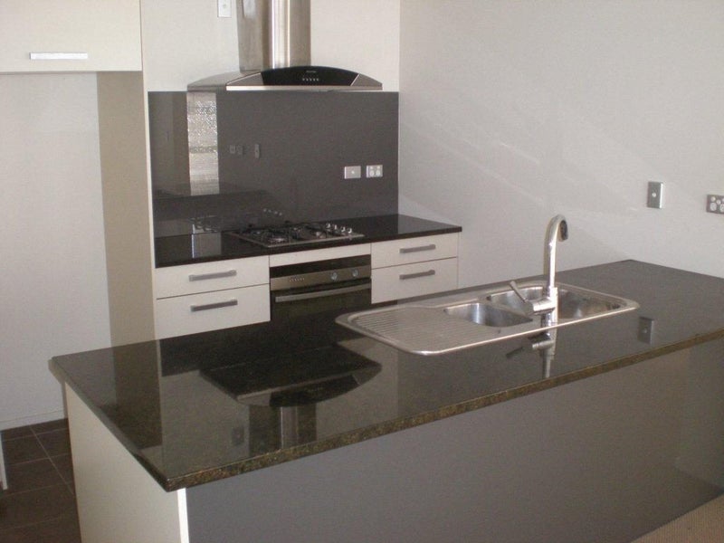 Westmere, 3 bedrooms64683175587203111