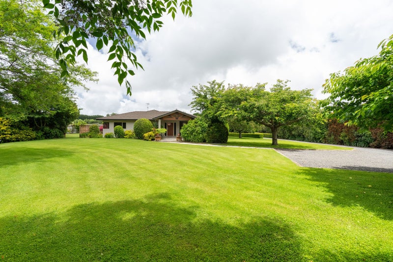 The Ultimate Blend of Privacy, Space & Elegance64683278615553110