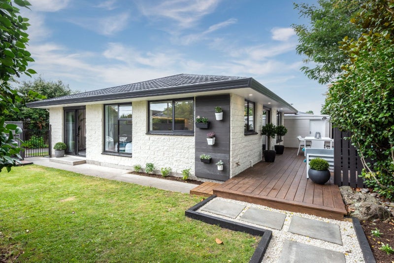Fendalton, 3 bedrooms64683278668162110