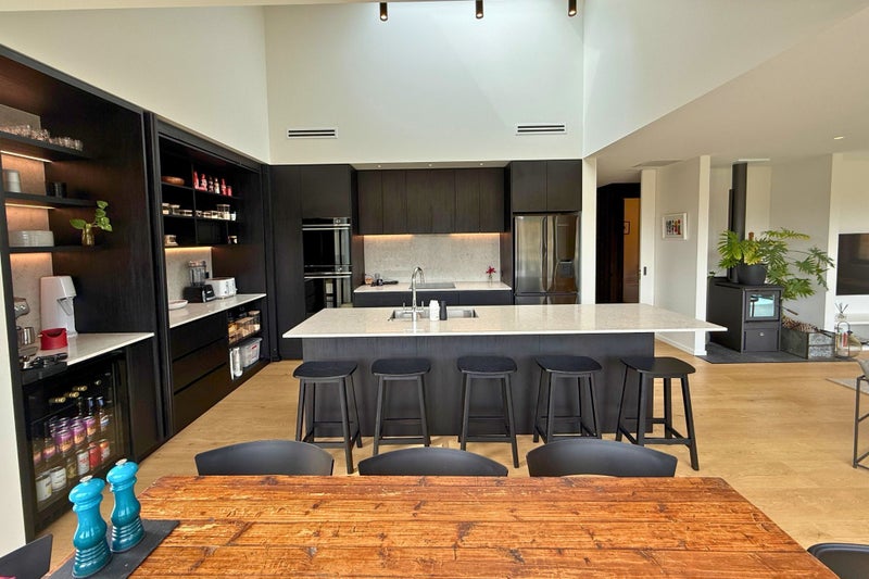 Albert Town, 4 bedrooms64683381058435112