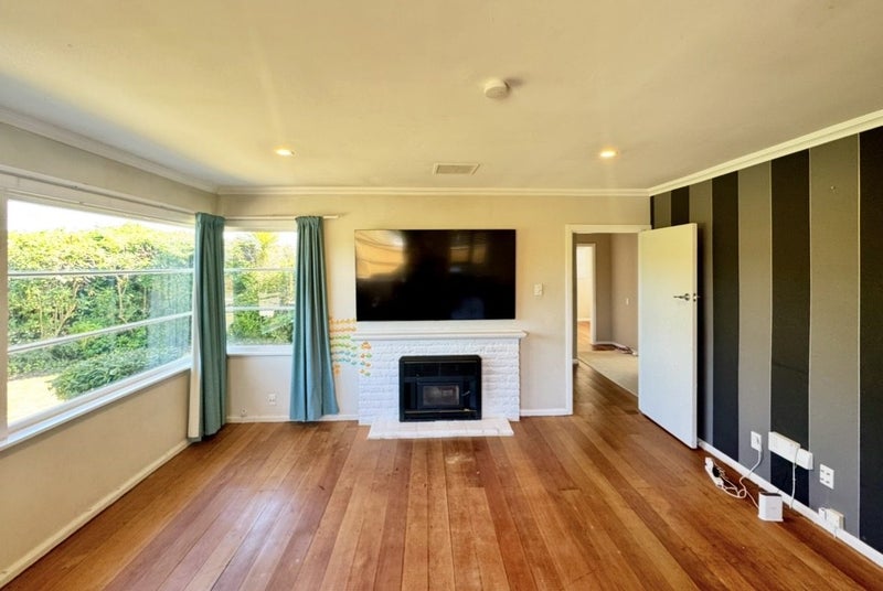 Hokowhitu, 3 bedrooms64683381142657111