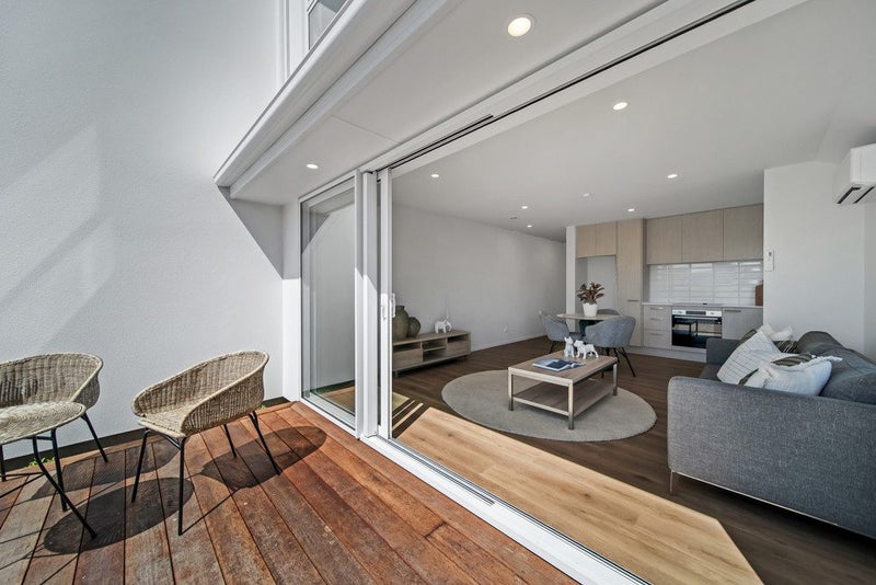 Bedroom & Bathroom on each floor !64683483545218111