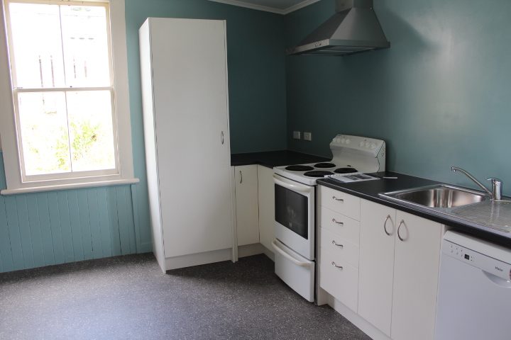 Claudelands, 3 bedrooms64683573156482114