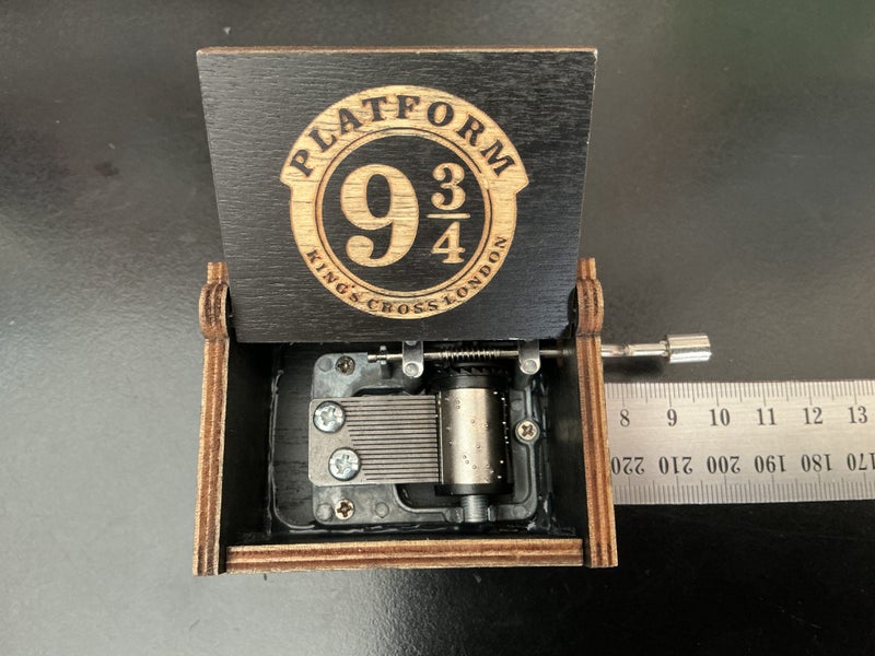 Harry Potter Music Box - Hand Crank Lovely box Carousel 1