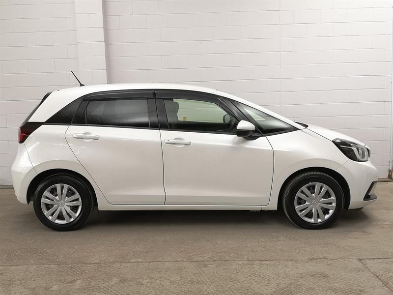 2020 Honda Fit eHEV Hybrid Camchain Good Condition64684073683843112