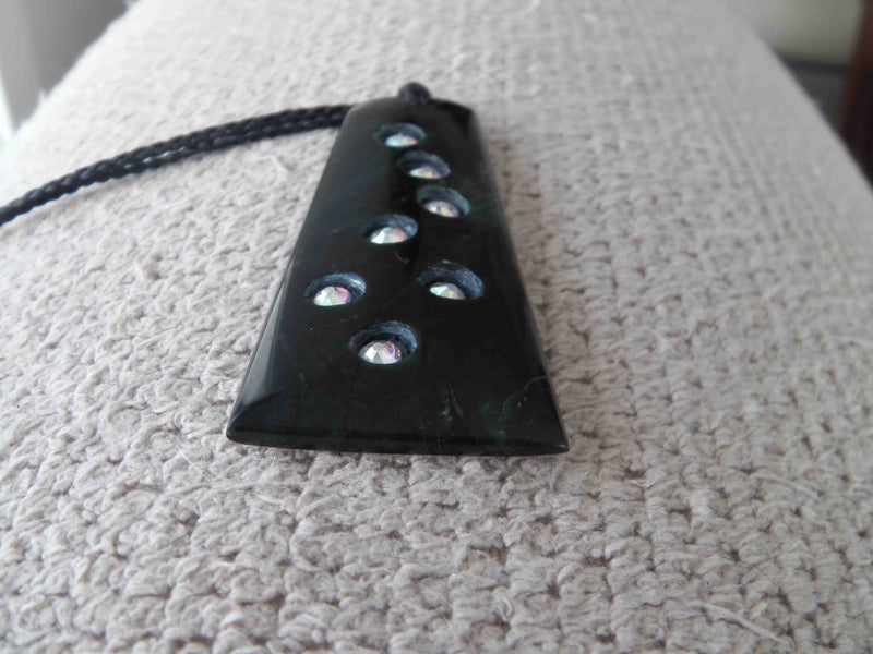 Toki pendant (different) Carousel 1