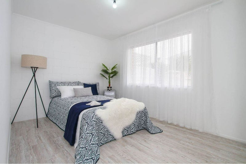 Birkdale, 2 bedrooms64684280024065112