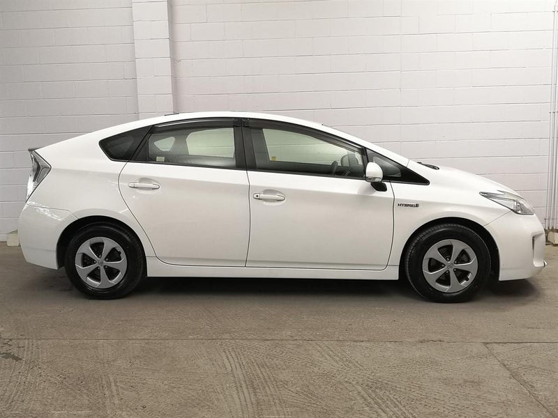 2015 Toyota Prius Facelift, Camchain, nice n tidy64684472977795112