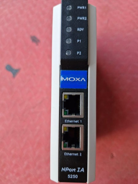 Moxa Terminal Server IA5250 Carousel 2