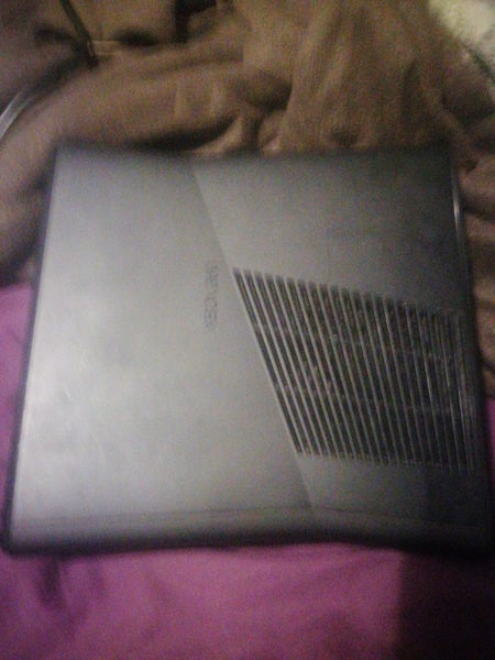 Xbox 360 slim 250gb Carousel 1