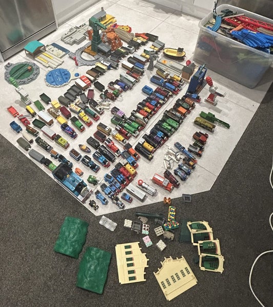 Thomas the Tank Engine multiple trains64684754320001114