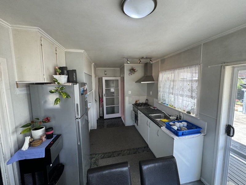 Mangere East, 3 bedrooms64684972774659113