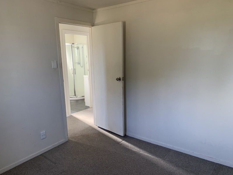 Manurewa, 2 bedrooms64685267722499111
