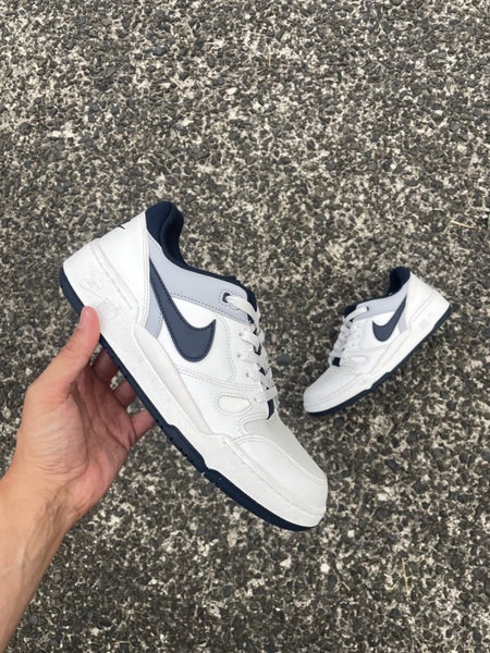 Nike Full Force Low size 9 Carousel 1