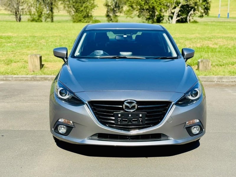 2014 Mazda Axela HYBRID !! SUPER LOW KM`S !!64685561803138114