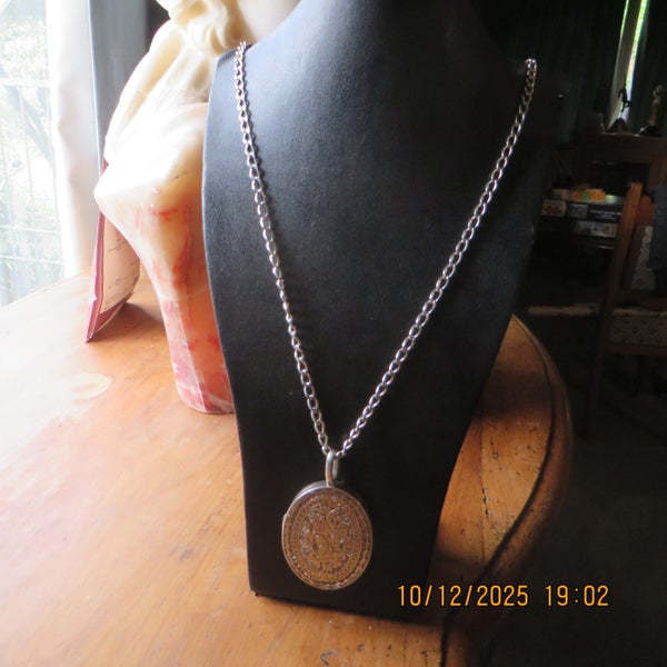 Stirling silver locket and chain Carousel 1