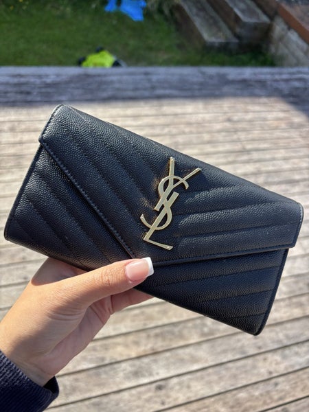 Saint Laurent Cassandre Long Wallet – Black & Gold64686187706369110