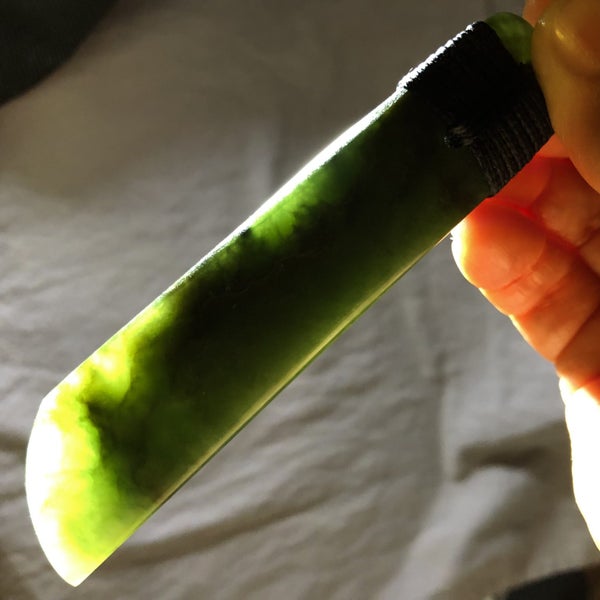 2 DAY AUCTION!: Large 11.2cm NZ Greenstone Toki Pendant, $1 Reserve Carousel 2