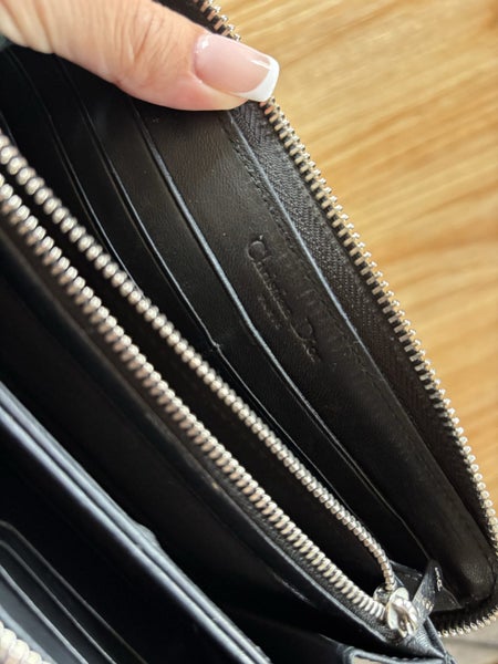 Christian Dior Patent Cannage Zip Wallet – Black64686493460866113