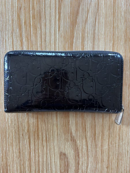 Christian Dior Patent Cannage Zip Wallet – Black64686493460866111
