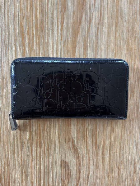 Christian Dior Patent Cannage Zip Wallet – Black64686493460866110