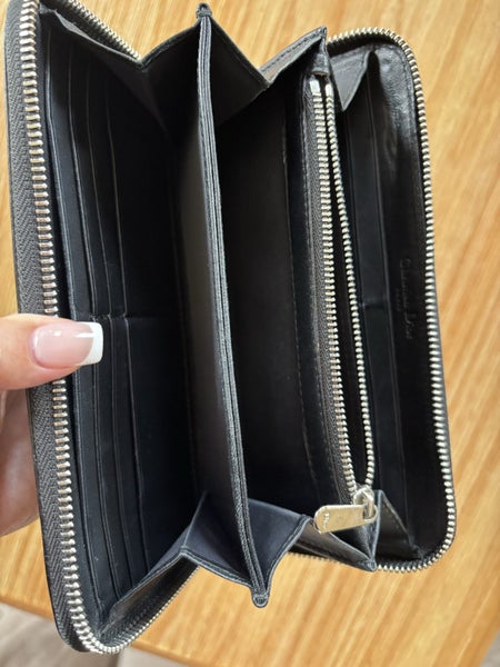 Christian Dior Patent Cannage Zip Wallet – Black64686493460866112