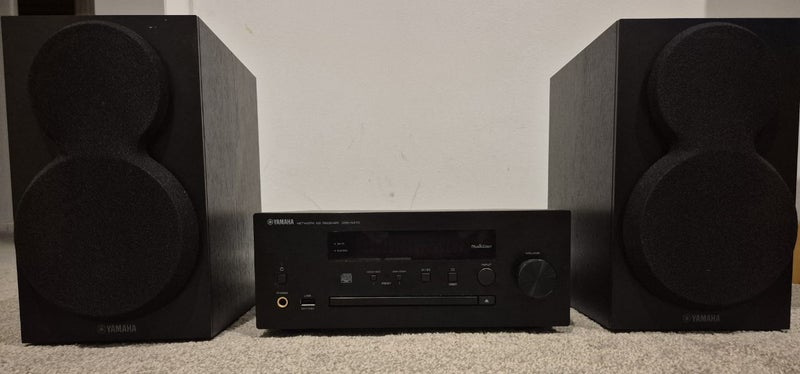 Yamaha Network Stereo CRX-N470 w/speakers Carousel 1