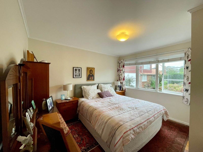 Te Atatu South, 3 bedrooms64689783534081114