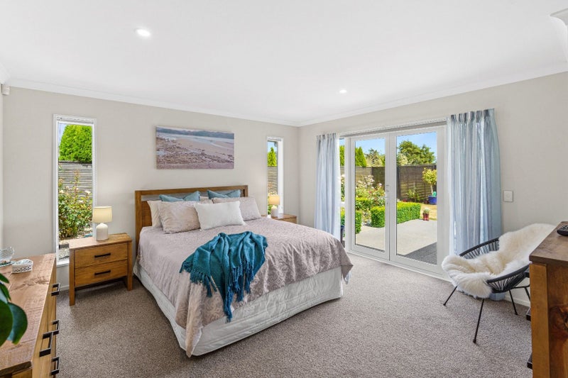 Swannanoa, 4 bedrooms64690391986690114