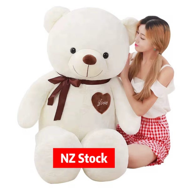 Teddy Bear NZ Stock White and Light Brown Carousel 1