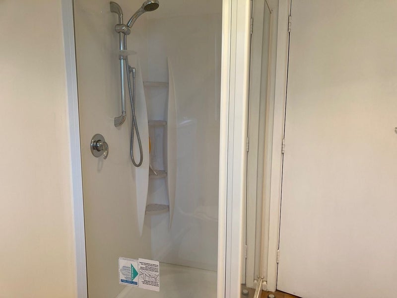 Burnside, 2 bedrooms64690991108355114