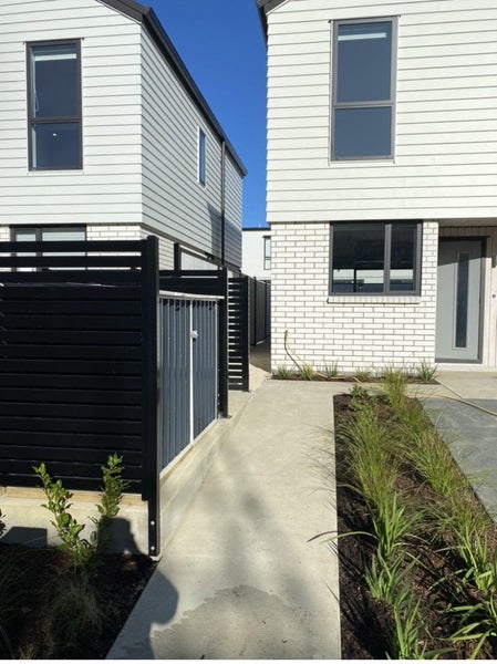Mangere, 2 bedrooms64691190430979111