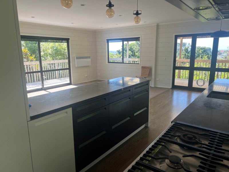 Helensville, 4 bedrooms64691502266625112