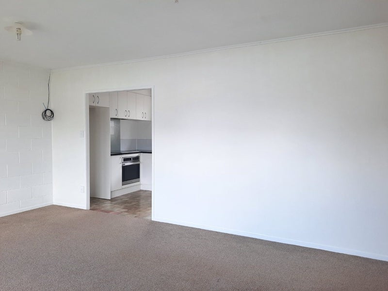 Mount Roskill, 2 bedrooms64691502298755113