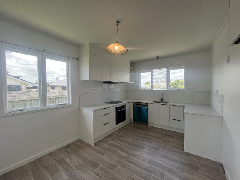 Fairview Downs, 3 bedrooms64691601579649111