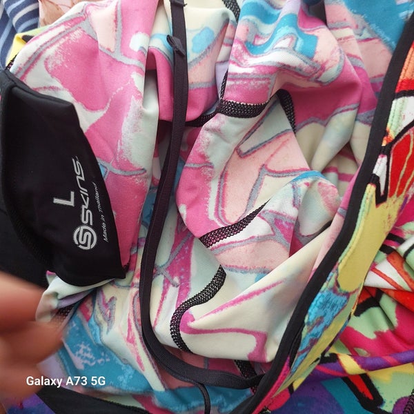 Skins A200 Women's Compression Capri Tights, size L, unworn Carousel 9