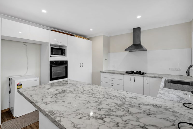 Peaceful yet Convenient!64691700563202113