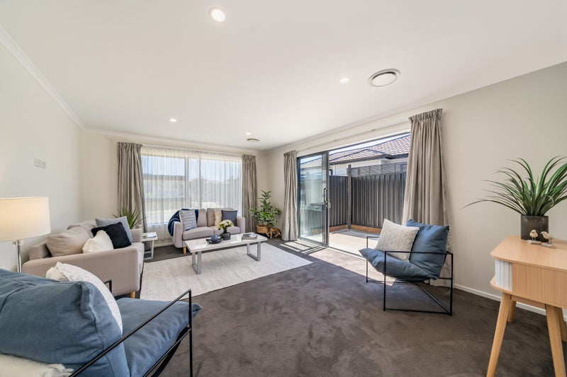 Surplus to Requirements - Auction!64691700580611113