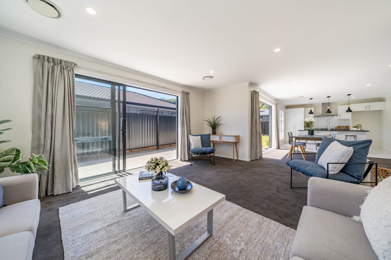 Surplus to Requirements - Auction!64691700580611114