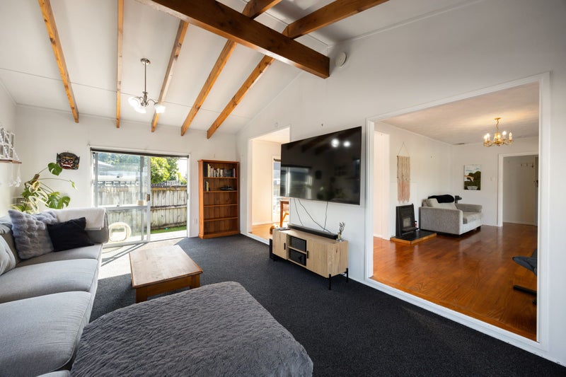 Massive 6 X 8M Shed!64691700714371113