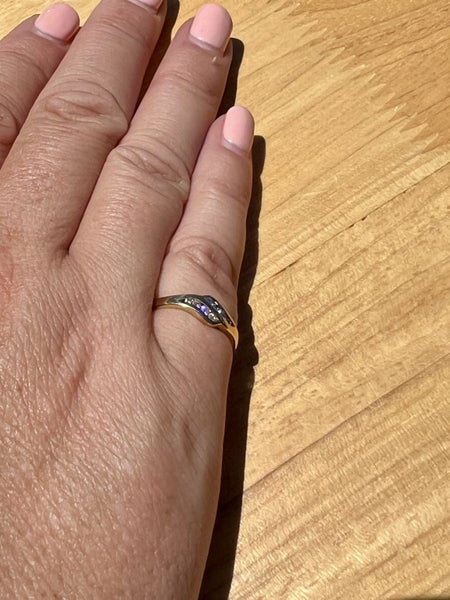 9ct Gold Sapphire & Diamond Triple Stone Ring - Lot F448 Carousel 2