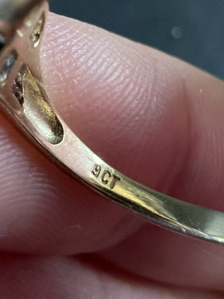 9ct Gold Sapphire & Diamond Triple Stone Ring - Lot F448 Carousel 8