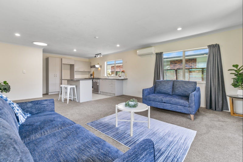 Private, secure and effortless living64691900128897111