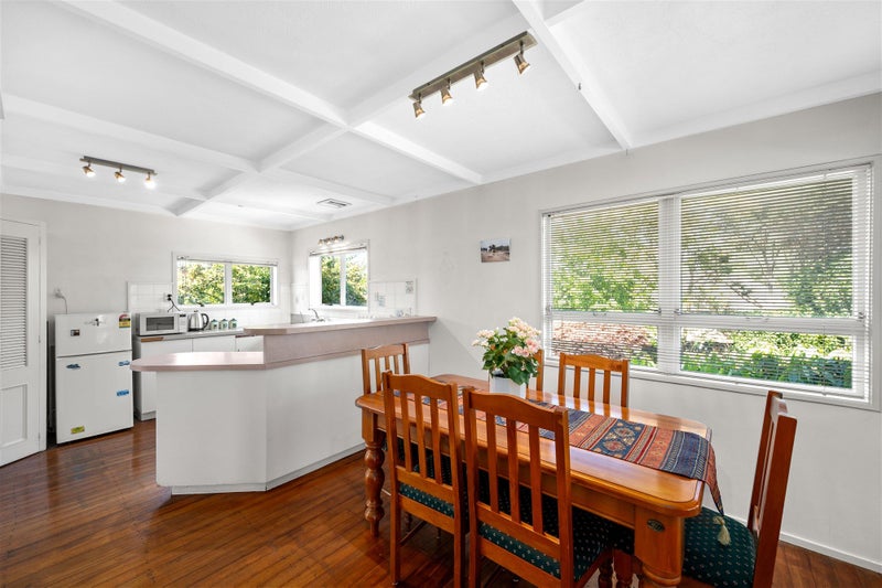 Heart of Mapua with Ample Garaging and Storage64692000069891112